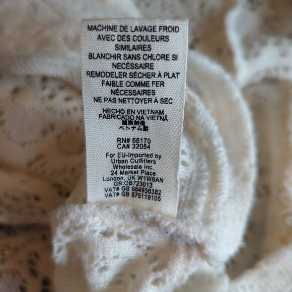 Free People Ivory Not Cold in This Pullover Top Womens XS Lace Semi Sheer Boho - Picture 7 of 7